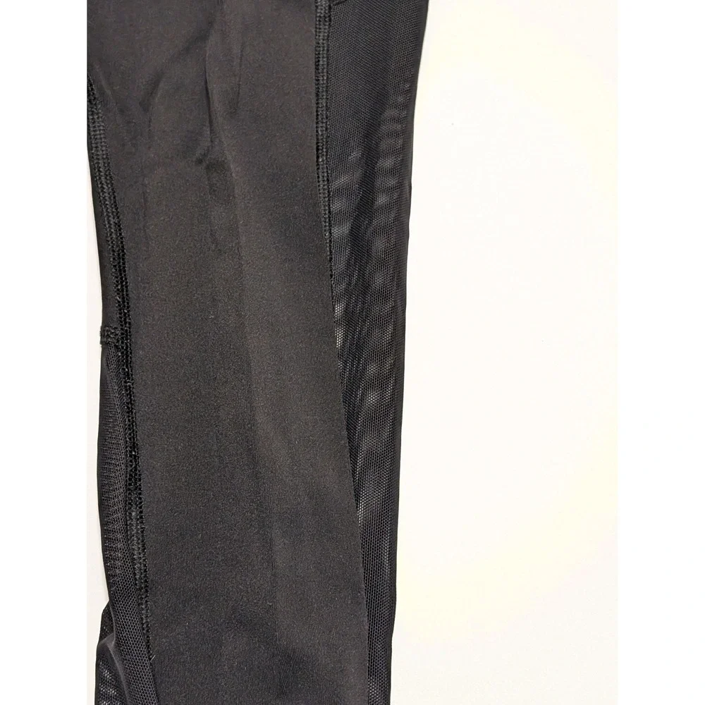 Lululemon Black Mesh 